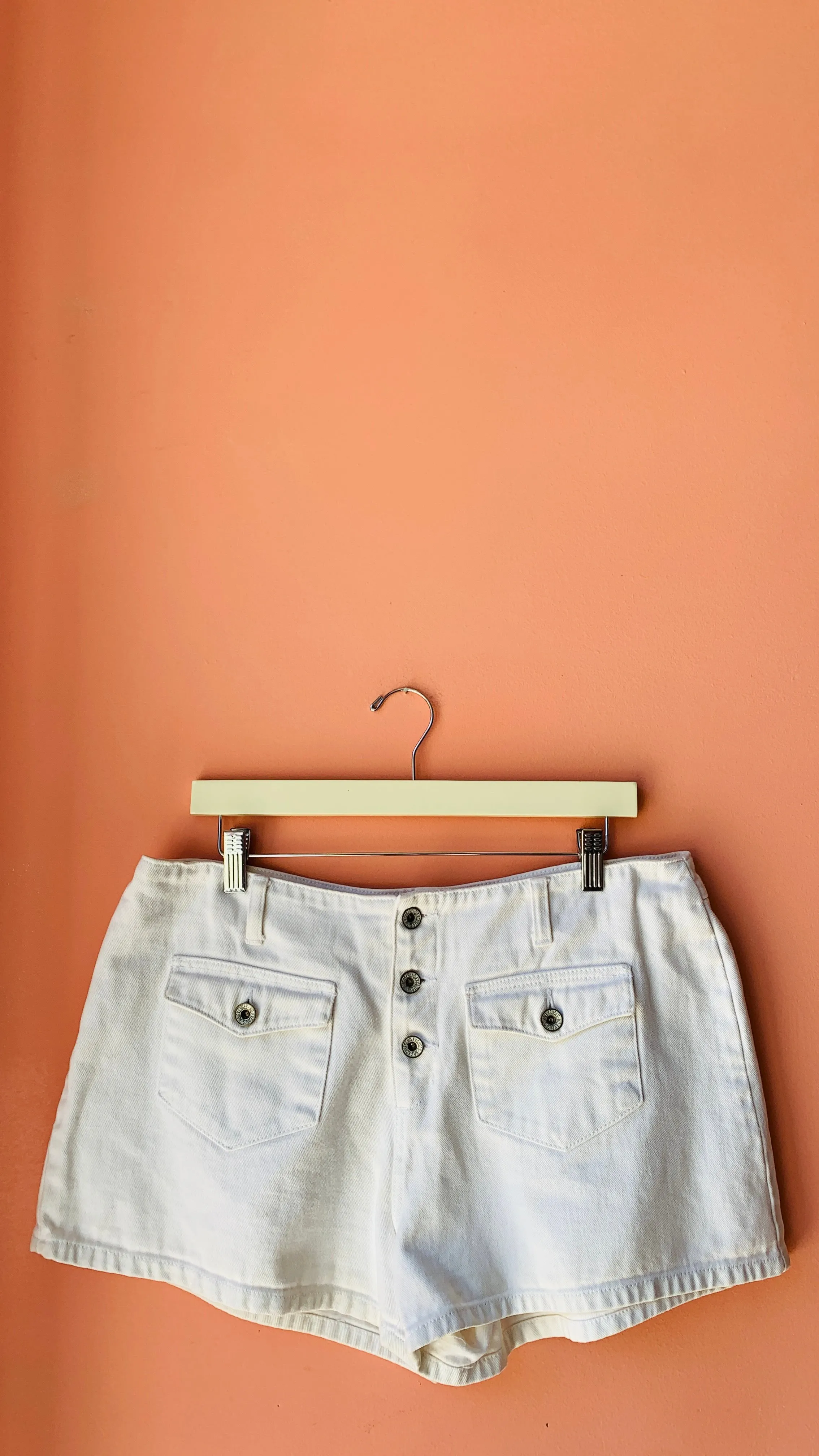 1990s White Denim Button-fly Shorts, sz. XL