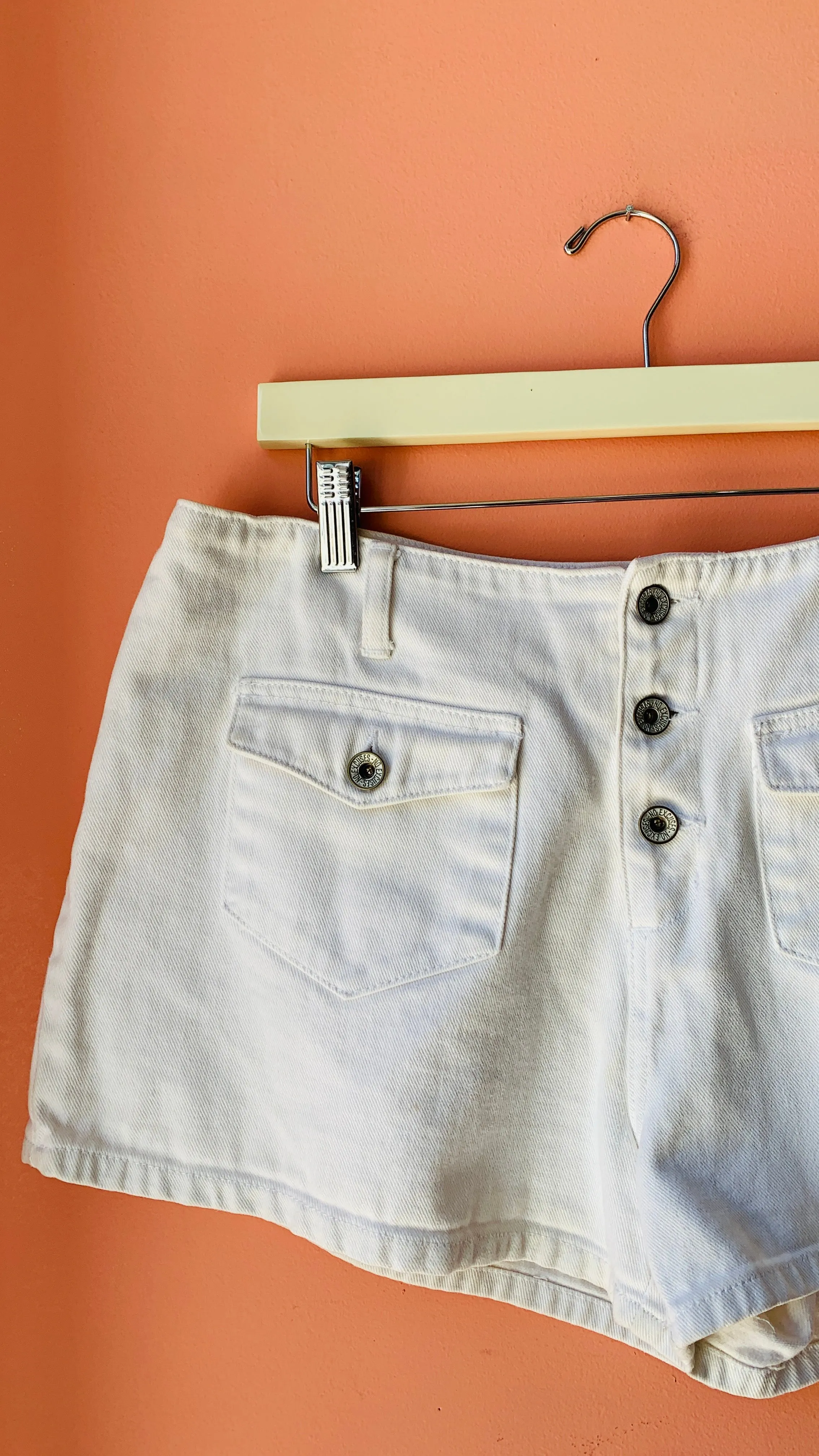 1990s White Denim Button-fly Shorts, sz. XL