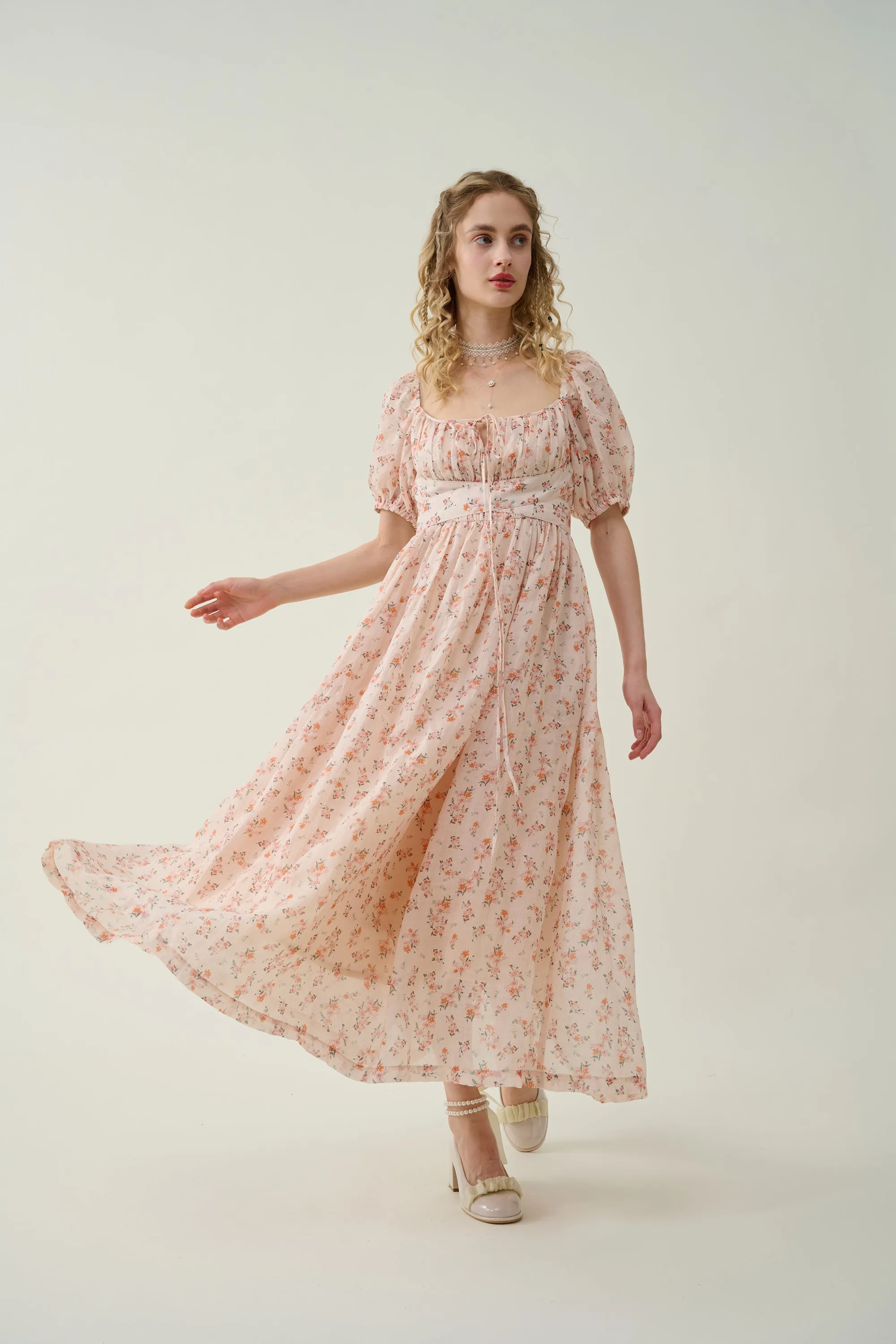 Alice 19 | Floral linen dress