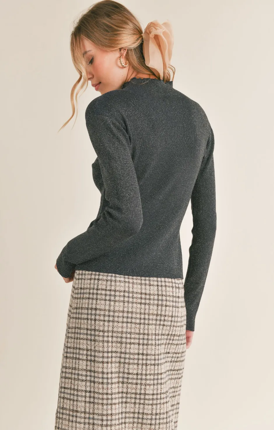 Amia Long Sleeve Sweater