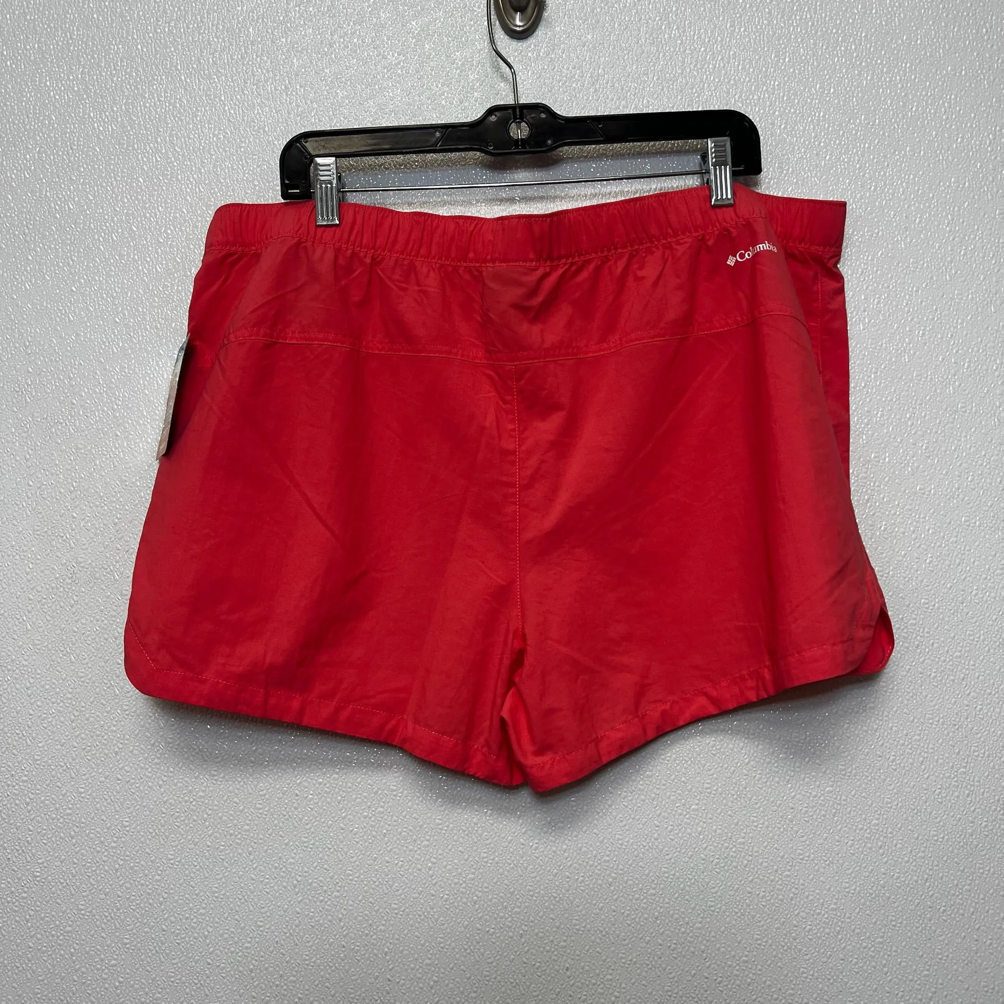 Athletic Shorts By Columbia In Coral, Size: Xl