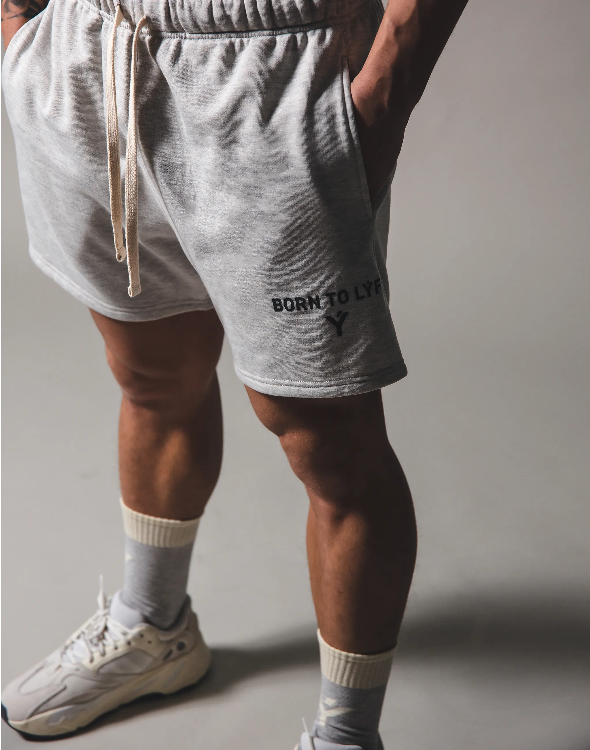 BORN TO LÝFT Sweat shorts - Grey