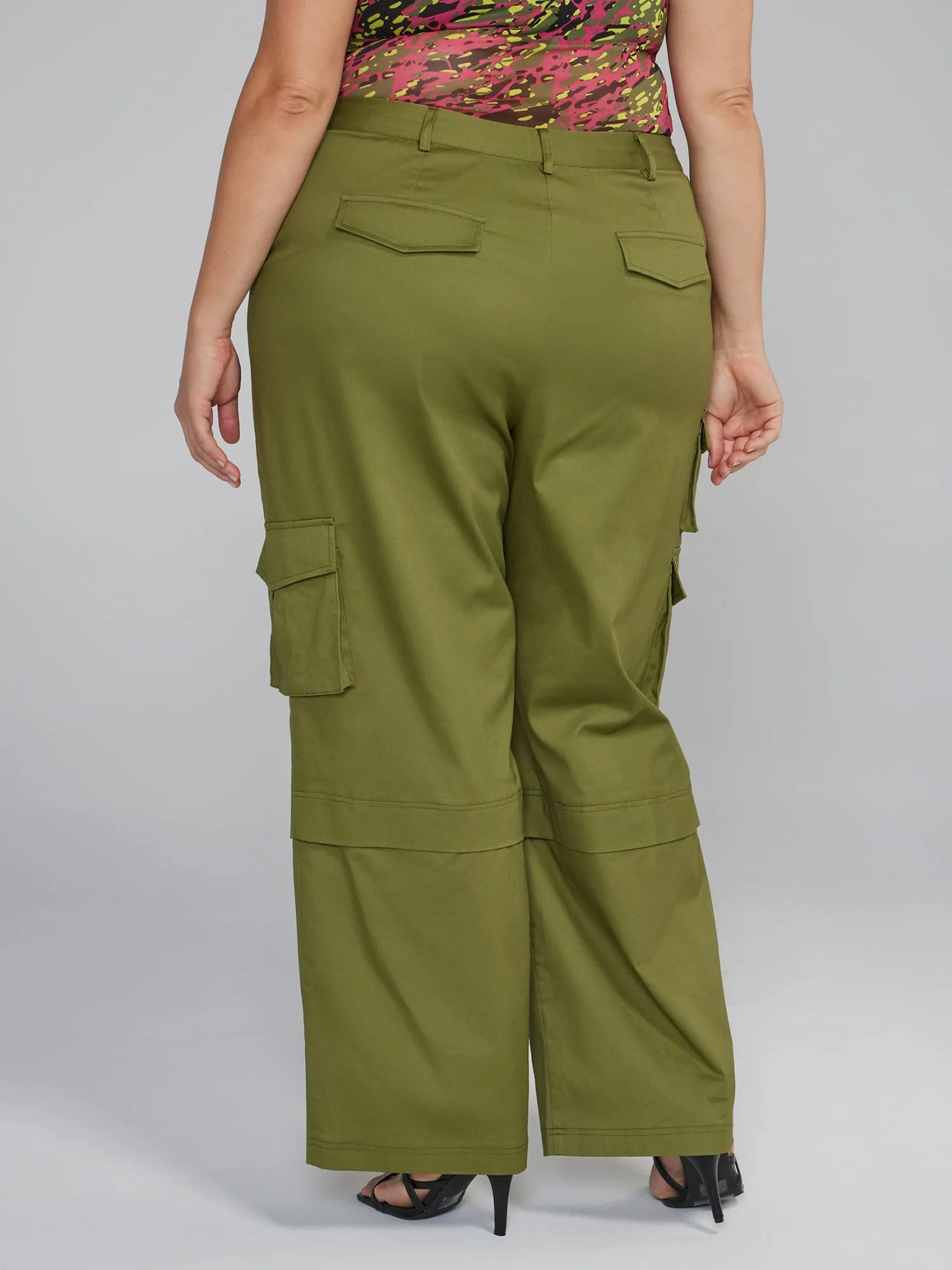 High Rise Straight Leg Cargo Pants