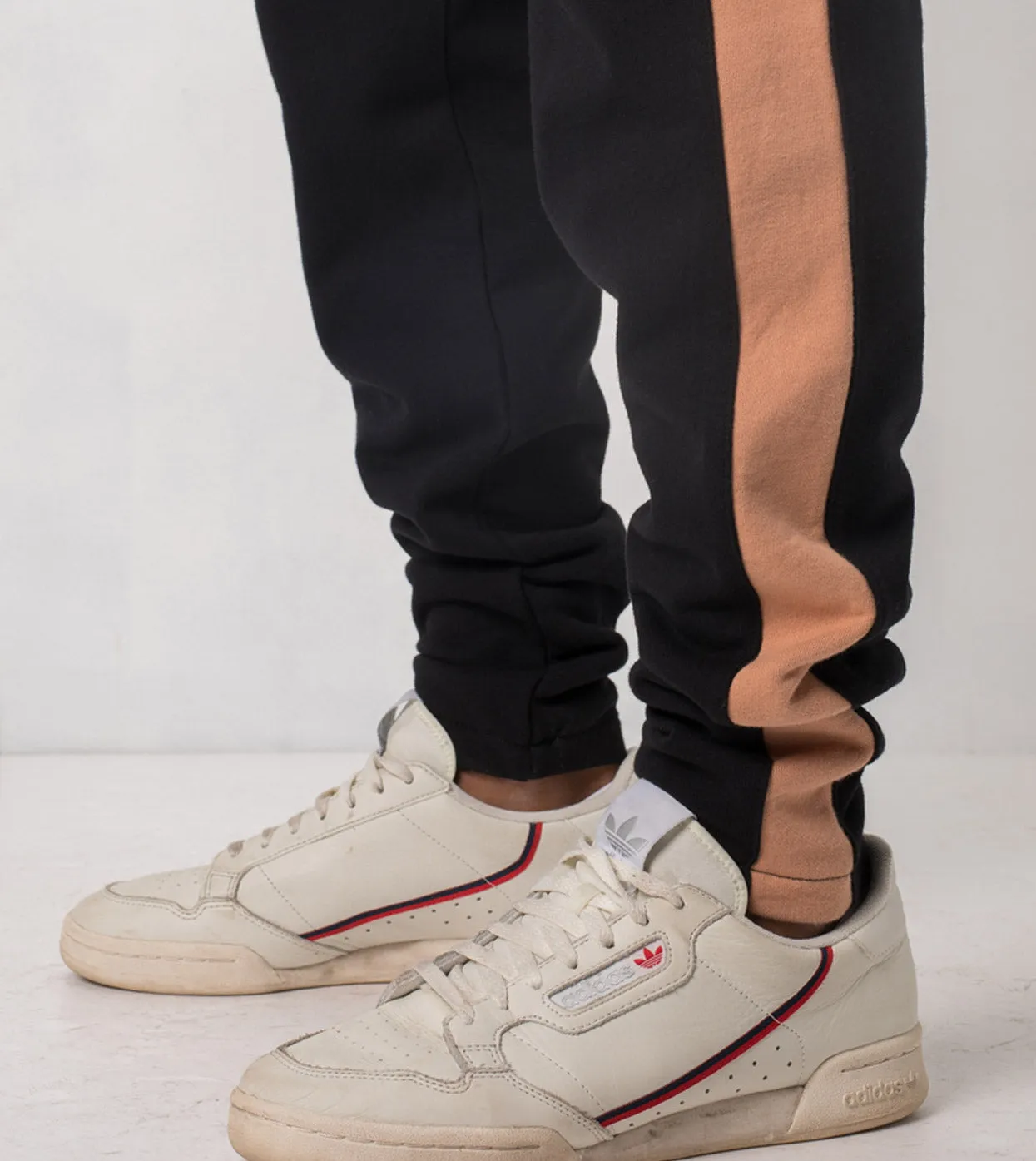 Jumpshot Trackpant Black/Biscuit