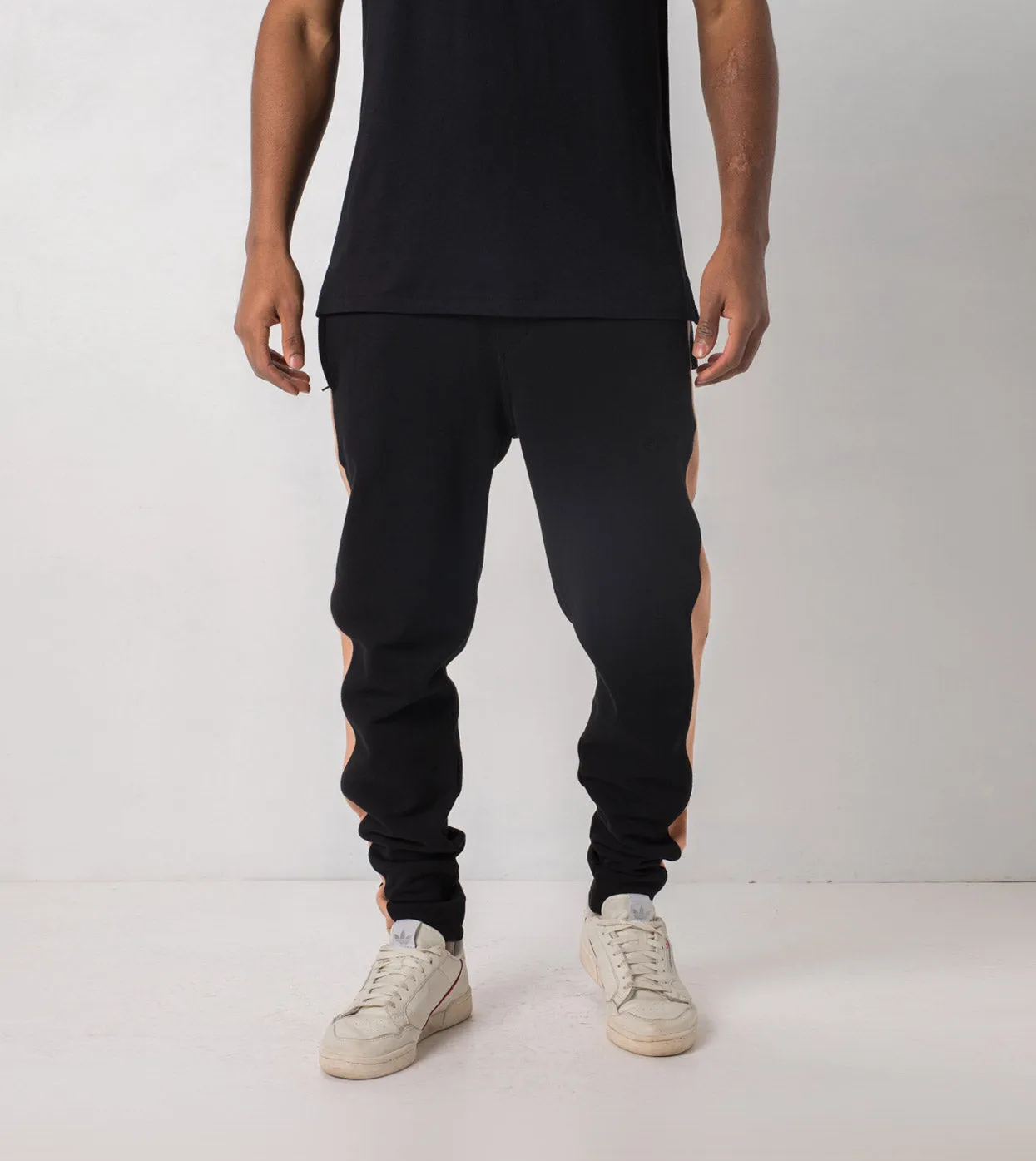 Jumpshot Trackpant Black/Biscuit