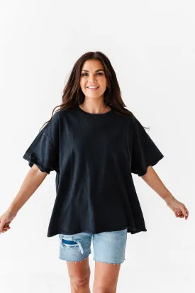 Lisa Oversized Boyfriend Tee in Black