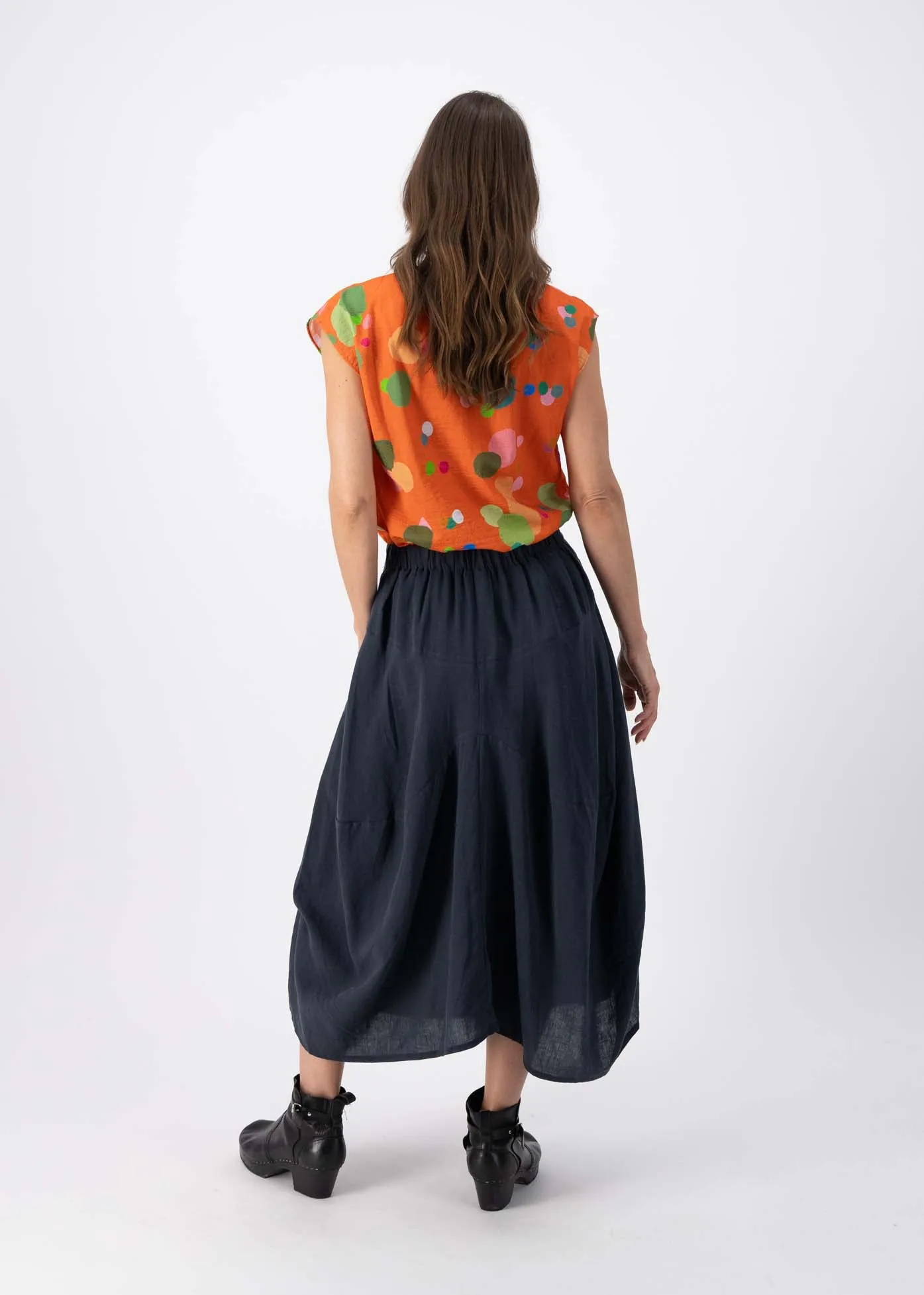 Milwaukee Luminary Skirt Black Wash in Linen Blend