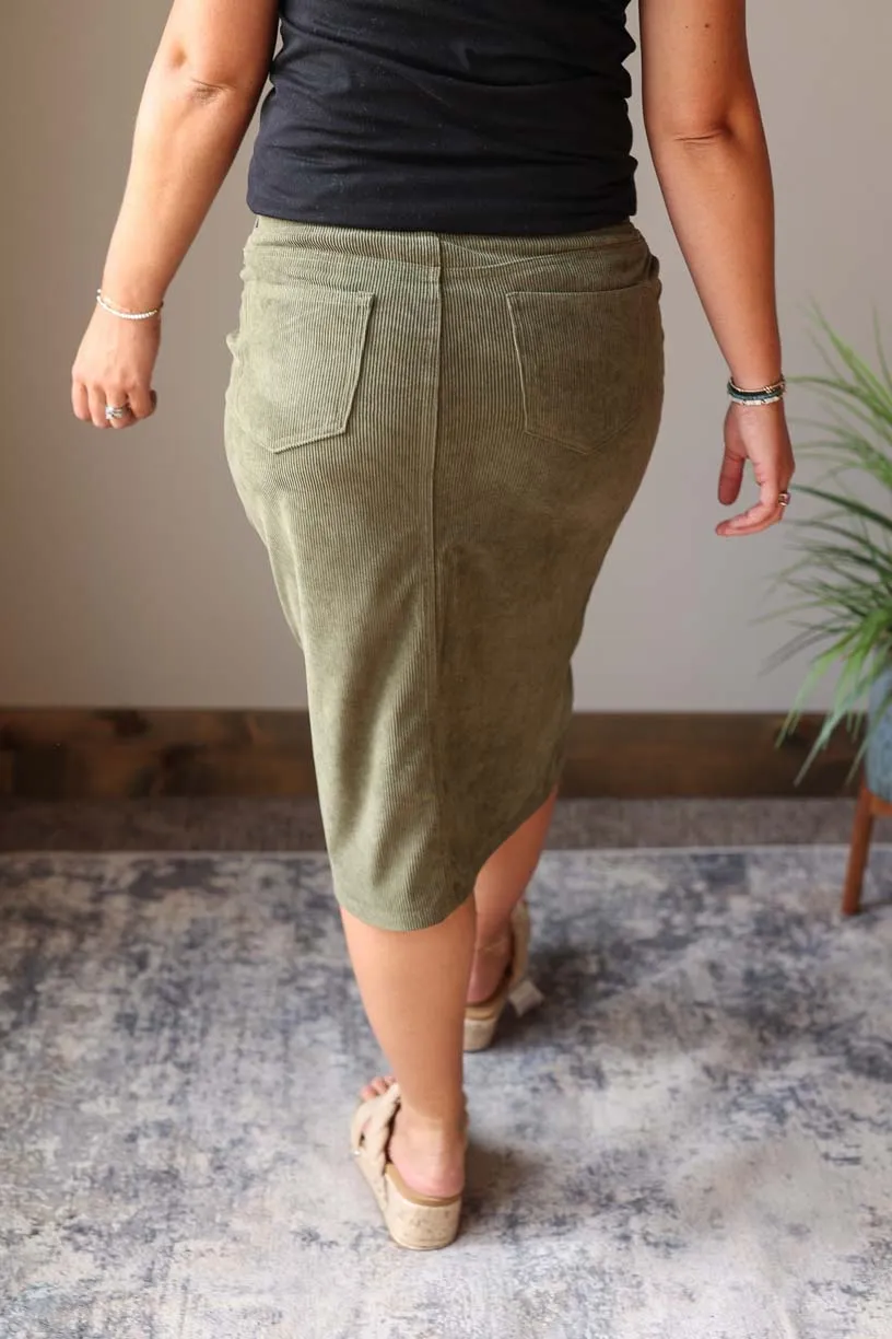 Moss Corduroy Elastic Waist Skirt