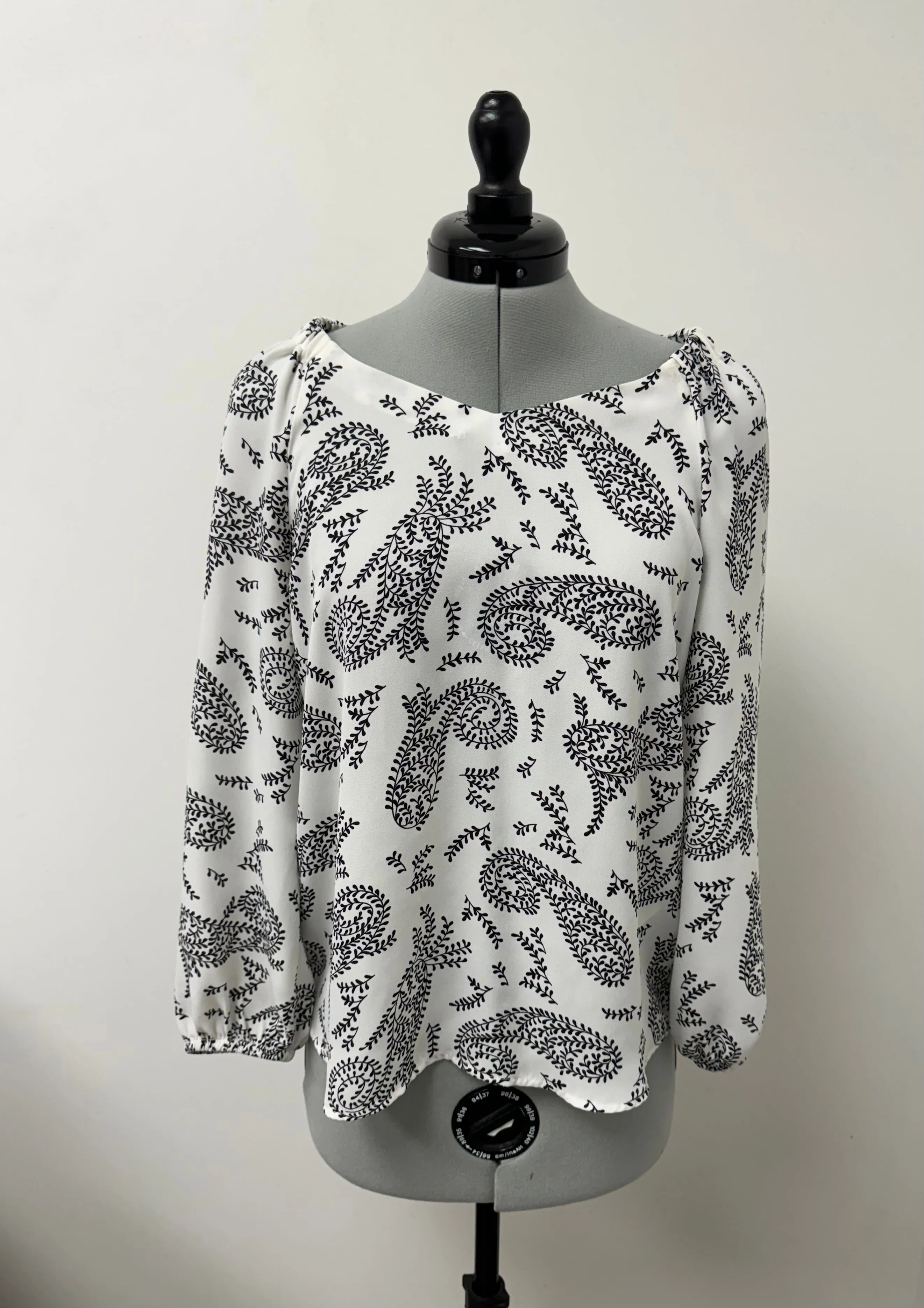 Women’s Banana Republic Long Sleeve Blouse, XSmall