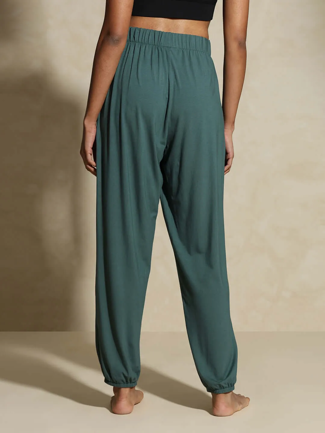 Yogini Stretch Pants Pine Green